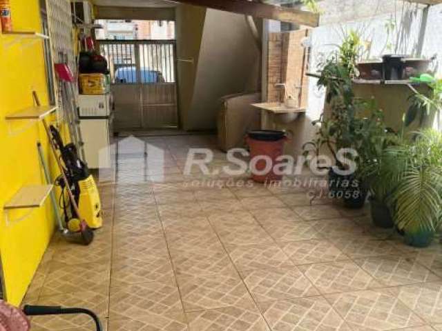 Casa com 3 quartos à venda na Rua Santa Rita de Cássia, Marechal Hermes, Rio de Janeiro, 120 m2 por R$ 280.000