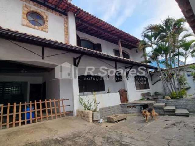 Casa com 5 quartos à venda na Rua Mimosa, Curicica, Rio de Janeiro, 455 m2 por R$ 675.000