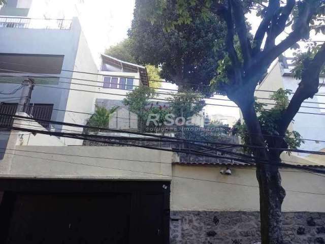 Casa com 5 quartos à venda na Rua Zamenhof, Estácio, Rio de Janeiro, 340 m2 por R$ 950.000