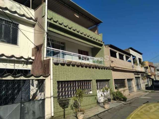 Casa com 3 quartos à venda na Estrada General Canrobert Pereira da Costa, Realengo, Rio de Janeiro, 180 m2 por R$ 400.000