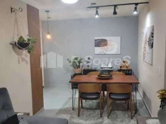 Apartamento com 2 quartos à venda na Rua Luís Beltrão, Vila Valqueire, Rio de Janeiro, 52 m2 por R$ 255.000