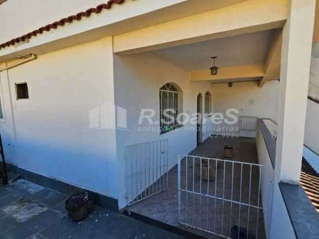 Casa com 2 quartos à venda na Rua Carolina Micaeles, Parque Anchieta, Rio de Janeiro, 90 m2 por R$ 157.000