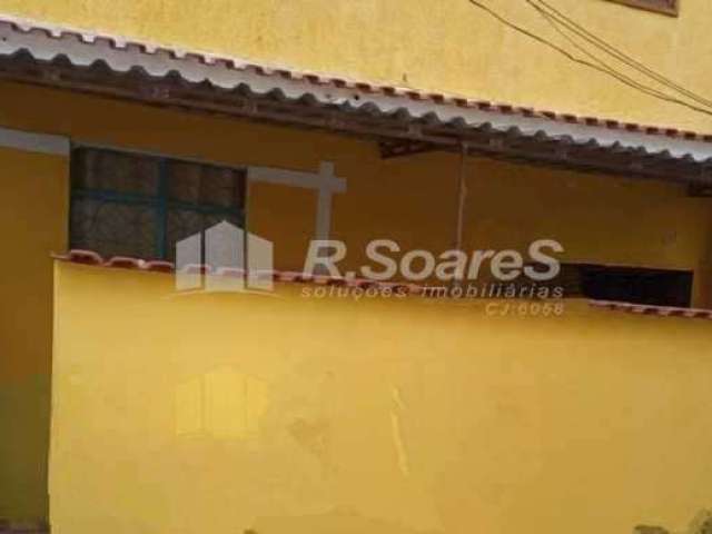 Casa com 3 quartos à venda na Rua Seis, Jardim Sulacap, Rio de Janeiro, 120 m2 por R$ 200.000