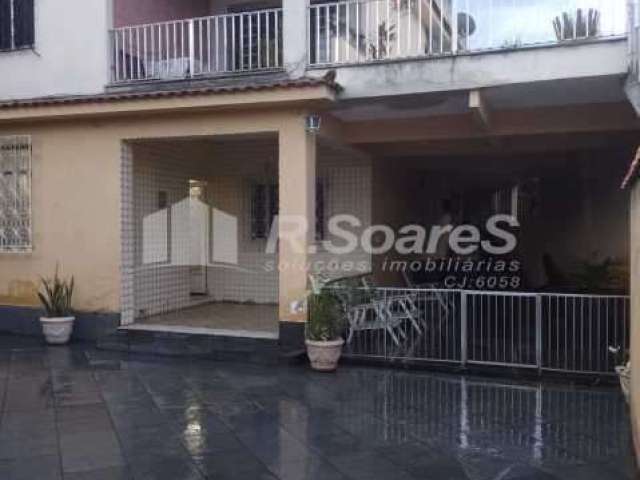 Casa com 6 quartos à venda na Rua Mirinduba, Bento Ribeiro, Rio de Janeiro, 230 m2 por R$ 499.000