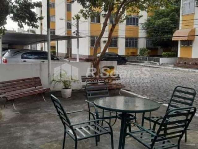 Apartamento com 2 quartos à venda na Rua Ana Teles, Campinho, Rio de Janeiro, 46 m2 por R$ 185.000