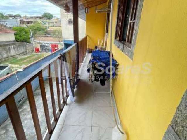 Casa em condomínio fechado com 2 quartos à venda na Rua Divisória, Bento Ribeiro, Rio de Janeiro, 70 m2 por R$ 245.000