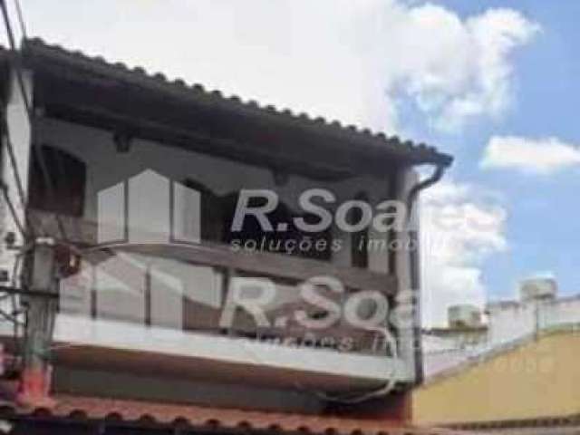 Casa com 2 quartos à venda na Rua Divisória, Bento Ribeiro, Rio de Janeiro, 70 m2 por R$ 238.000