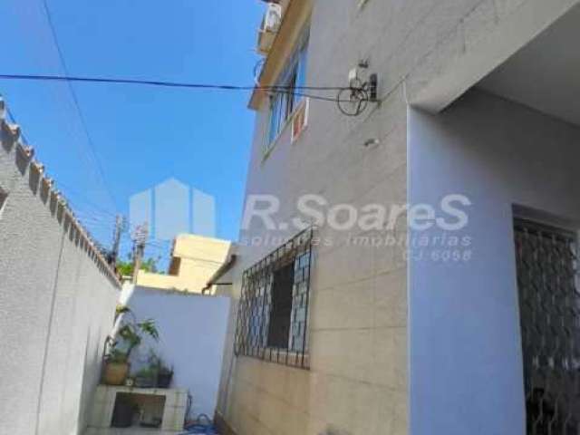 Casa em condomínio fechado com 3 quartos à venda na Rua Namur, Vila Valqueire, Rio de Janeiro, 130 m2 por R$ 500.000