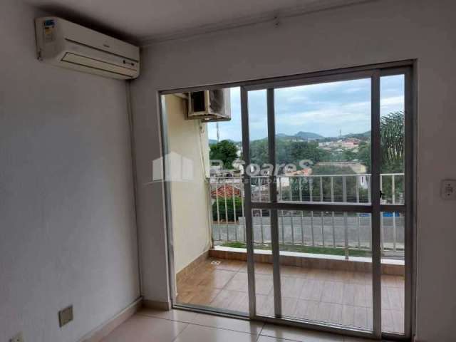 Apartamento com 2 quartos à venda na Rua Fernandes Sampaio, Jardim Sulacap, Rio de Janeiro, 58 m2 por R$ 250.000