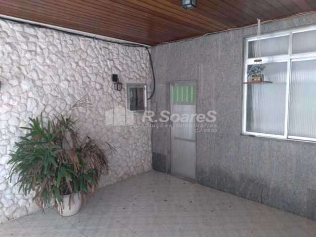 Casa em condomínio fechado com 4 quartos à venda na Rua Major Ribeiro Pinheiro, Praça Seca, Rio de Janeiro, 213 m2 por R$ 339.000