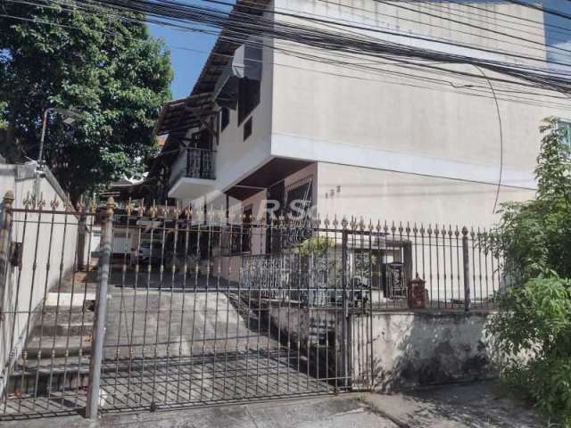 Casa em condomínio fechado com 3 quartos à venda na Rua Claudino de Oliveira, Pechincha, Rio de Janeiro, 113 m2 por R$ 485.000