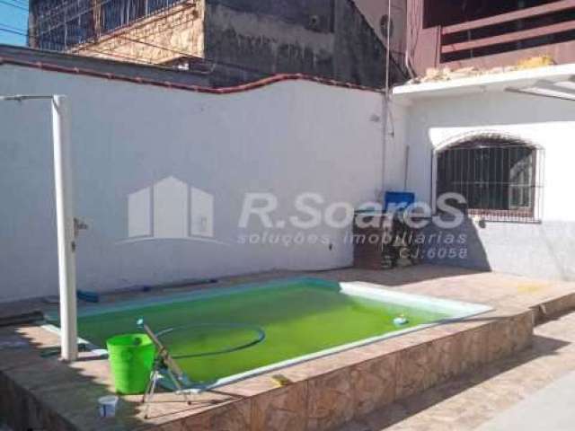 Casa com 2 quartos à venda na Rua Jundiá, Bento Ribeiro, Rio de Janeiro, 100 m2 por R$ 350.000