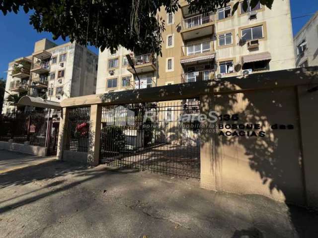 Apartamento com 2 quartos à venda na Rua Godofredo Viana, Taquara, Rio de Janeiro, 65 m2 por R$ 169.000