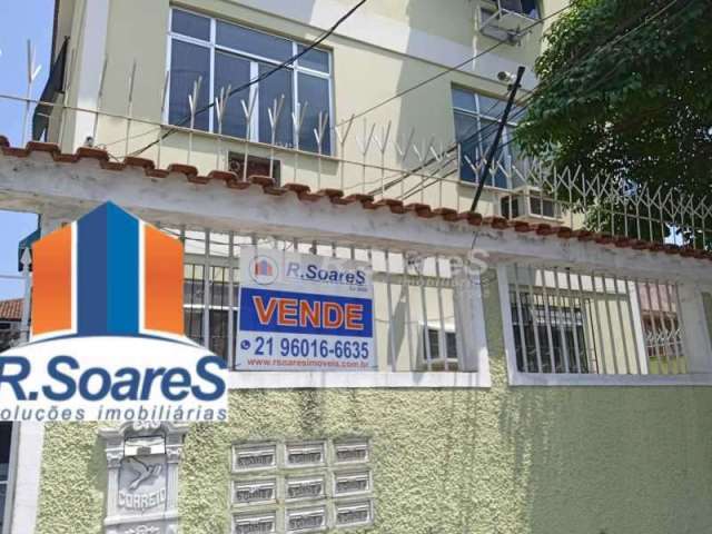 Apartamento com 2 quartos à venda na Rua Cairucu, Vila Valqueire, Rio de Janeiro, 61 m2 por R$ 235.000