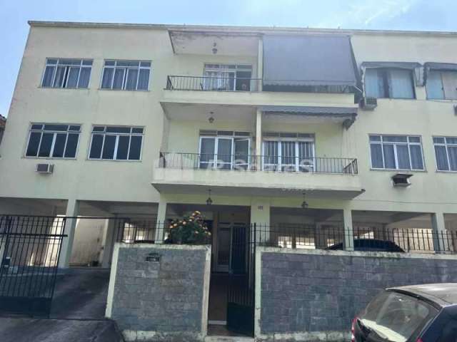 Apartamento com 2 quartos à venda na Rua Ararapira, Bento Ribeiro, Rio de Janeiro, 60 m2 por R$ 230.000