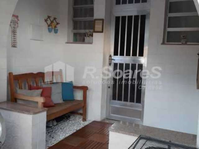 Apartamento com 4 quartos à venda na Rua Doutor Alfredo Barcelos, Olaria, Rio de Janeiro, 92 m2 por R$ 500.000