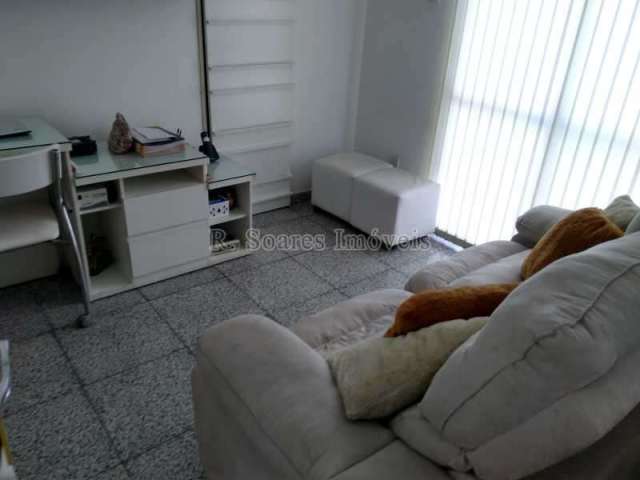 Apartamento com 3 quartos à venda na Rua Cardo Santo, Vila Valqueire, Rio de Janeiro, 65 m2 por R$ 570.000