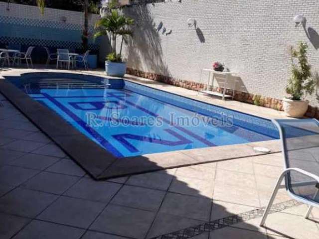 Casa em condomínio fechado com 5 quartos à venda na Rua Porto Santana, Vila Valqueire, Rio de Janeiro, 220 m2 por R$ 2.300.000