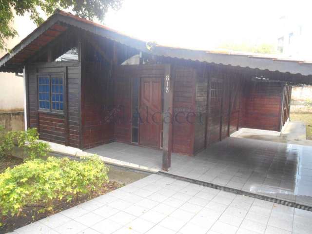 Casa Comercial para alugar, 75.00 m2 por R$3500.00  - Cabral - Curitiba/PR