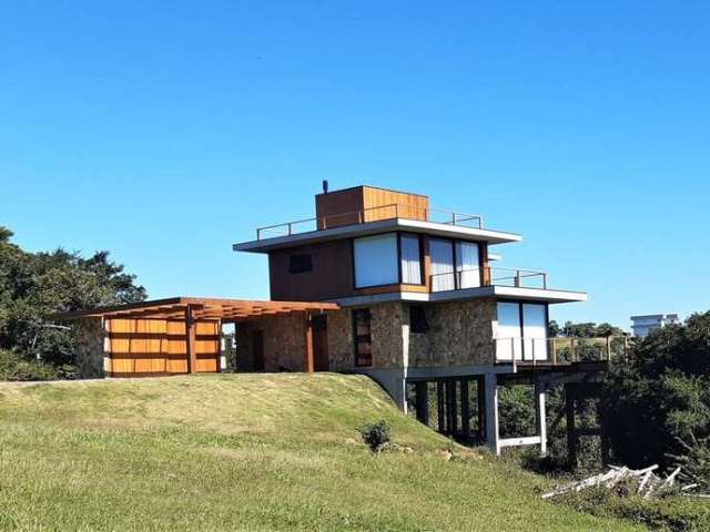 Casa Alto Padrão à Venda