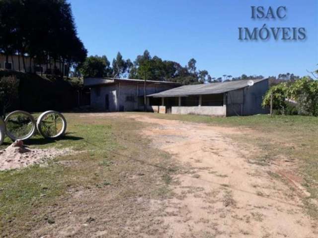 Galpão a 200 metros do asfalto disponível para venda ou locação em Terra Preta, Mairiporã SP