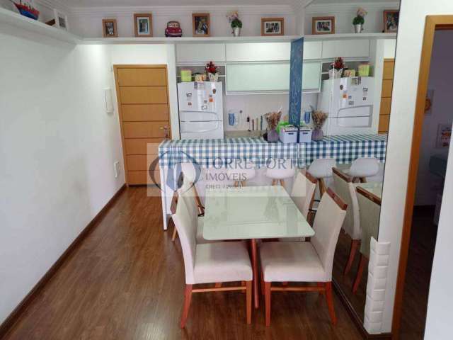 Lindo Apartamento com varanda Gourmet com 2 dormitórios , 1 vaga, Centro