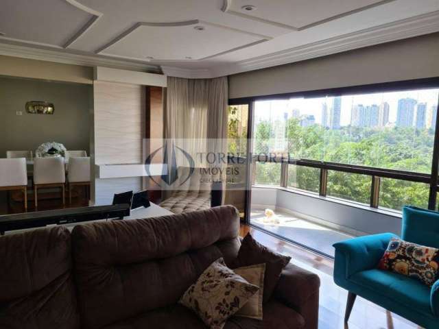 Apartamento · 215m² · 4 dormitórios . 02 suítes · 3 Vagas - Aclimação