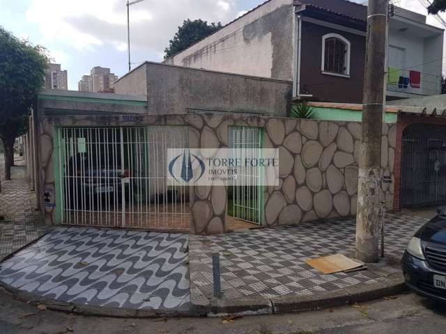 Casa térrea á venda no Parque São Jorge