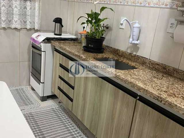 Apartamento com 2 dormitorios sem vaga no Jardim Santo Andre.