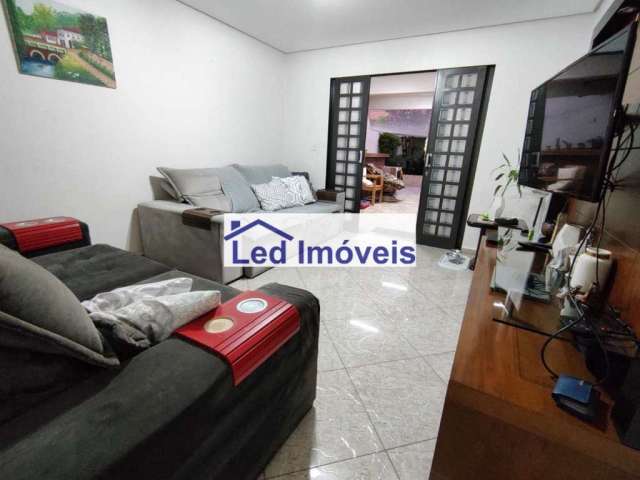 Casa com 4 quartos à venda no Jardim das Flores, Osasco , 210 m2 por R$ 910.000