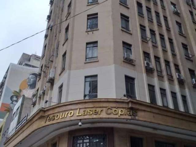 Prédio Inteiro em Centro - São Paulo, SP