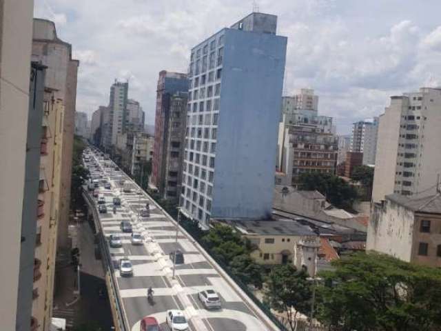 Apartamento em Santa Cecília  -  São Paulo