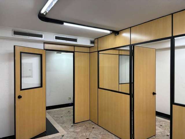 Sala comercial com 1 sala à venda na Avenida Angélica, 1196, Higienópolis, São Paulo por R$ 429.000