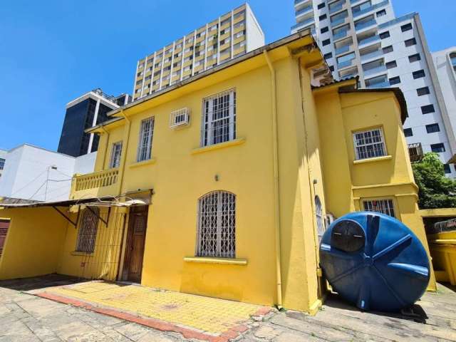 Casa comercial com 10 salas à venda na Rua Jandaia, 180, Bela Vista, São Paulo por R$ 1.800.000