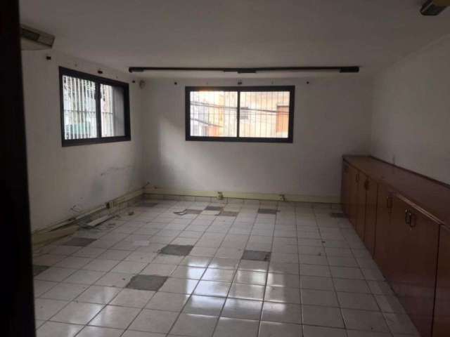 Prédio com 7 salas à venda na Rua Leonardo Jones Júnior, 10, Barra Funda, São Paulo por R$ 750.000