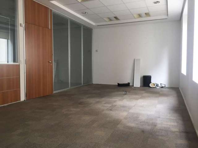 Sala comercial com 2 salas para alugar na Rua Jerônimo da Veiga, 384, Jardim Europa, São Paulo por R$ 45.827