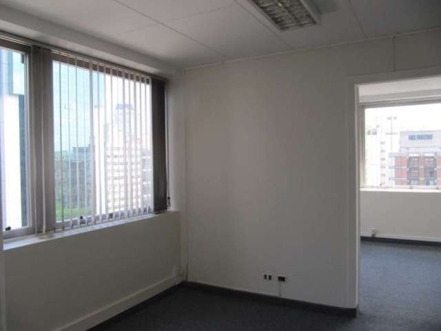 Sala comercial com 1 sala para alugar na Avenida Paulista, 2001, Bela Vista, São Paulo por R$ 3.400