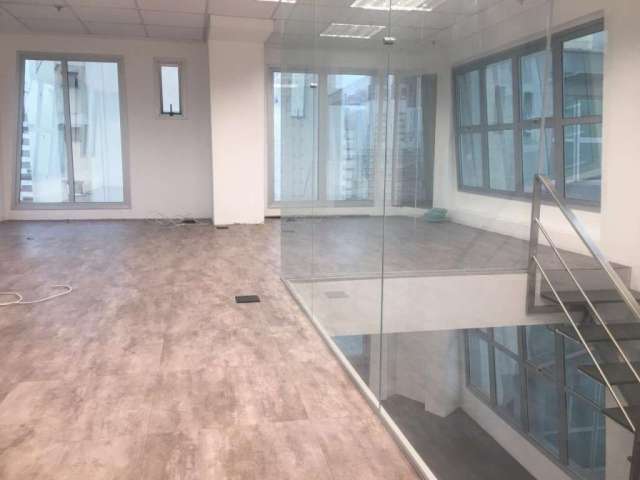 Sala comercial com 2 salas para alugar na Rua Lincoln Albuquerque, 259, Perdizes, São Paulo por R$ 5.727