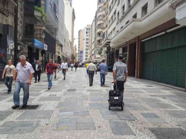 Ponto comercial com 2 salas para alugar na Rua José Bonifácio, 215, Sé, São Paulo por R$ 11.006