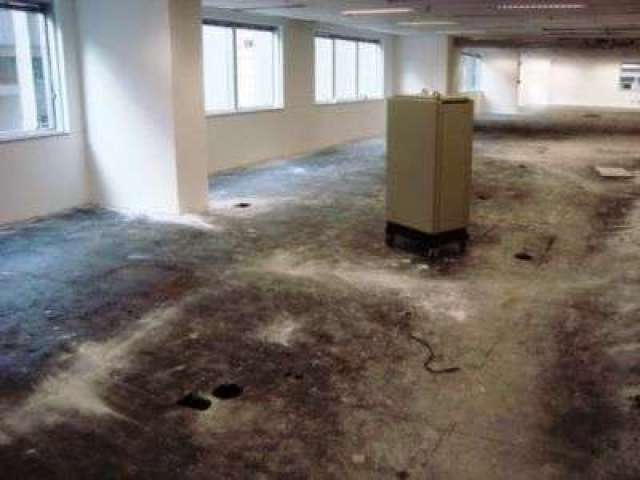 Sala comercial com 2 salas para alugar na PAULISTA, 2300, Jardim América, São Paulo por R$ 31.987