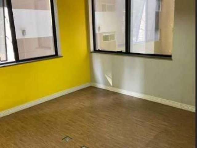 Sala comercial com 3 salas para alugar na Alameda Joaquim Eugênio de Lima, 739, Jardim Paulista, São Paulo por R$ 4.012