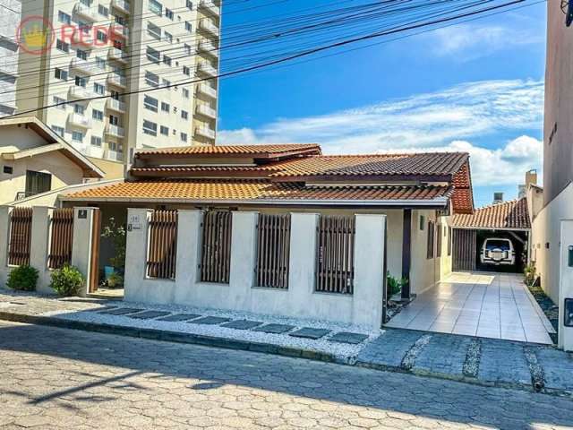 Casa no bairro gravatá, apenas 450 metros do mar