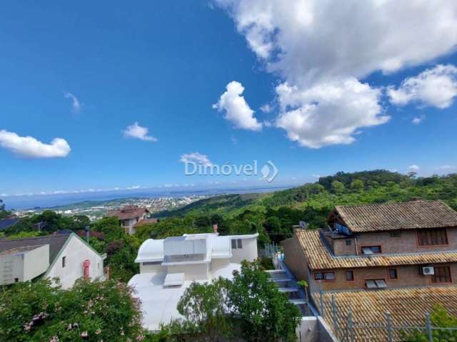 Casa com 3 quartos à venda na Rua Dona Lida Monteiro, 215, Teresópolis, Porto Alegre por R$ 795.000