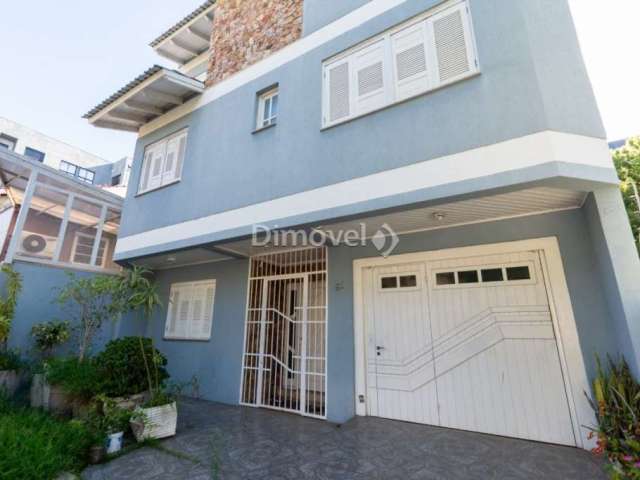Casa com 3 quartos à venda na Rua Doutor Dias de Carvalho, 61, Tristeza, Porto Alegre por R$ 1.399.000