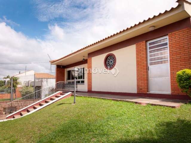 Casa com 4 quartos à venda na Rua Pinaré, 66, Vila Assunção, Porto Alegre por R$ 1.800.000