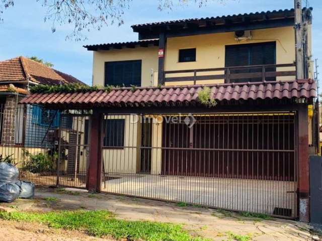 Casa com 3 quartos à venda na Rua Otávio Faria, 73, Teresópolis, Porto Alegre por R$ 1.300.000