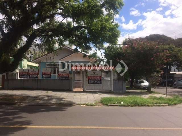 Terreno comercial à venda na Rua Coronel Claudino, 571, Cristal, Porto Alegre por R$ 750.000