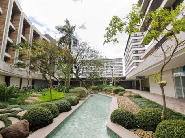 Sala comercial à venda na Avenida Wenceslau Escobar, 2714, Tristeza, Porto Alegre por R$ 459.000