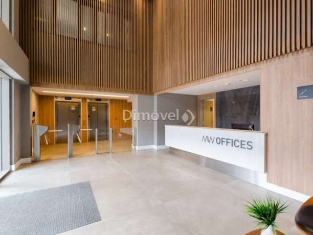 Sala comercial à venda na Avenida Wenceslau Escobar, 2714, Tristeza, Porto Alegre por R$ 459.000