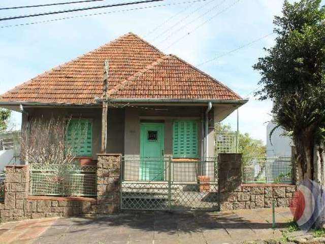 Casa com 4 quartos à venda na Rua dos Minuanos, 185, Espírito Santo, Porto Alegre por R$ 400.000